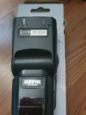 Sunpak DF4000U Black External Camera Flash Speedlight